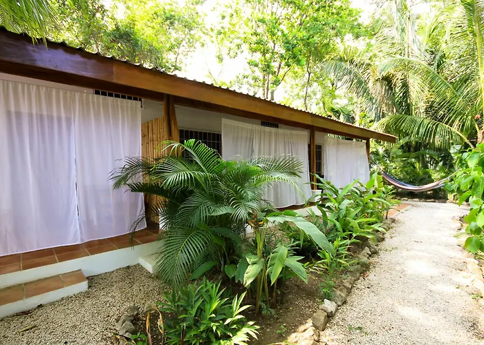 Living Hotel 3*