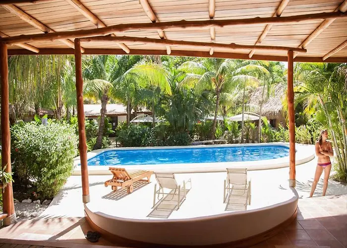 Living Hotel 3*